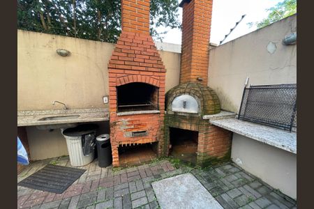 Casa de condomínio à venda com 80m², 2 quartos e 2 vagas Casa de condomínio à venda com 80m², 2 quartos e 2 vagasÁrea comum - Churrasqueira