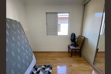 Quarto 1 de casa de condomínio à venda com 2 quartos, 80m² em Jardim Sarah, São Paulo