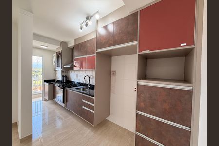 Apartamento à venda com 67m², 2 quartos e 2 vagasCozinha