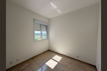 Apartamento à venda com 67m², 2 quartos e 2 vagasQuarto 2