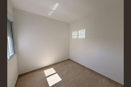 Apartamento à venda com 67m², 2 quartos e 2 vagasQuarto 2