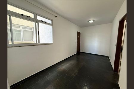Sala de apartamento à venda com 3 quartos, 55m² em Havaí, Belo Horizonte
