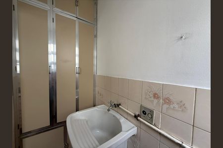 Apartamento à venda com 55m², 3 quartos e 1 vagaÁrea de Serviço