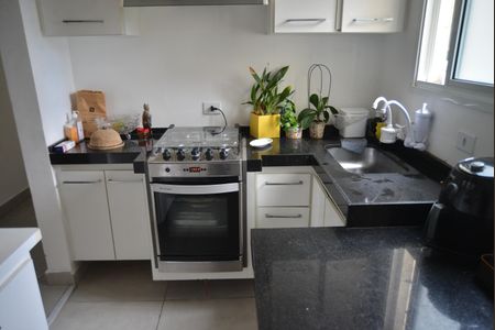 Apartamento para alugar com 100m², 3 quartos e 2 vagasCozinha