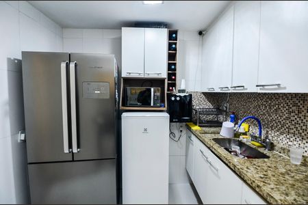 Apartamento à venda com 83m², 2 quartos e 1 vagaCozinha
