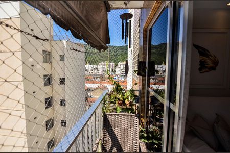 Apartamento à venda com 83m², 2 quartos e 1 vagaSala