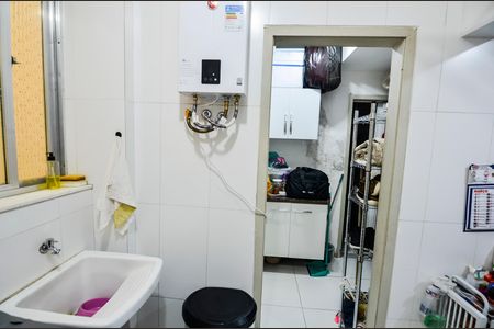 Apartamento à venda com 83m², 2 quartos e 1 vagaÁrea de Serviço