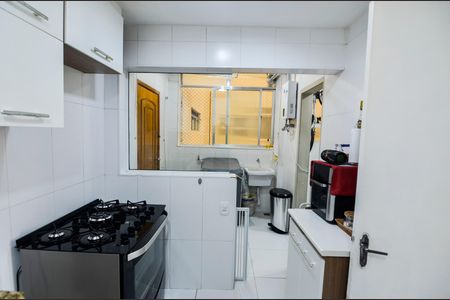 Apartamento à venda com 83m², 2 quartos e 1 vagaCozinha