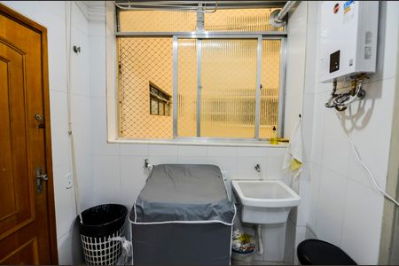 Apartamento à venda com 83m², 2 quartos e 1 vagaÁrea de Serviço