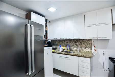 Apartamento à venda com 83m², 2 quartos e 1 vagaCozinha