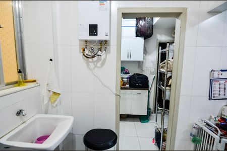 Apartamento à venda com 83m², 2 quartos e 1 vagaÁrea de Serviço