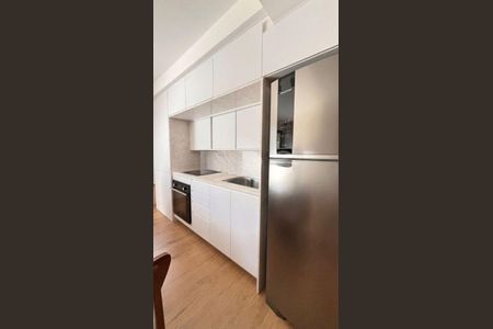 Cozinha de apartamento para alugar com 1 quarto, 41m² em Boa Vista, Porto Alegre