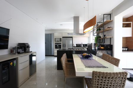 Apartamento à venda com 368m², 4 quartos e 5 vagascopa cozinha