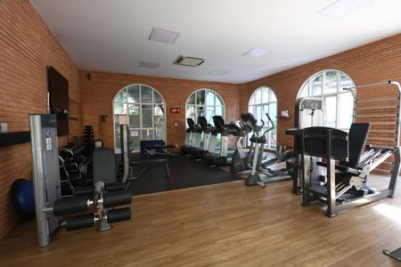 Apartamento à venda com 368m², 4 quartos e 5 vagasÁrea comum - Academia