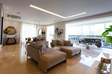 Apartamento à venda com 368m², 4 quartos e 5 vagassala 1