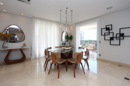 Apartamento à venda com 368m², 4 quartos e 5 vagassala 1