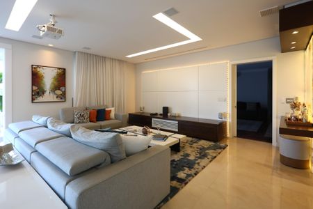 Apartamento à venda com 368m², 4 quartos e 5 vagassala 1