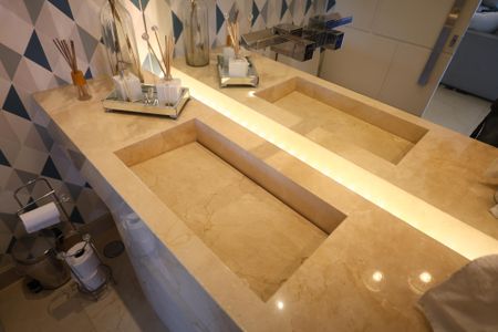 Apartamento à venda com 368m², 4 quartos e 5 vagasLavabo