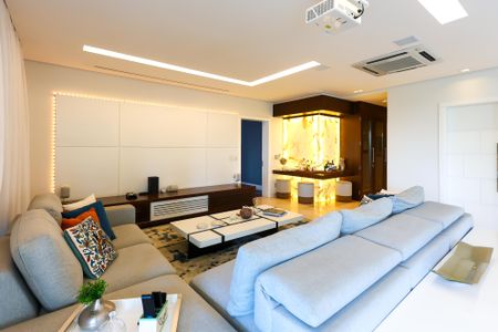 Apartamento à venda com 368m², 4 quartos e 5 vagassala 1