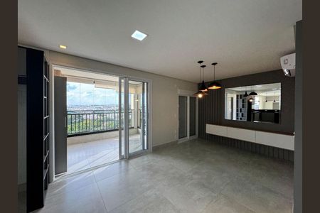 Apartamento para alugar com 3 quartos, 200m² em Swiss Park, Campinas