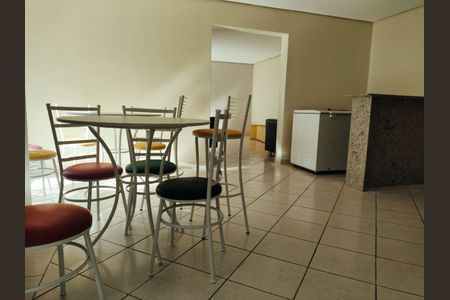 Apartamento à venda com 3 quartos, 75m² em Vila Paulo Silas, São Paulo