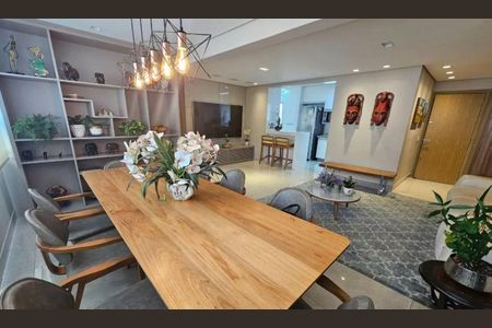 Apartamento à venda com 4 quartos, 108m² em Buritis, Belo Horizonte