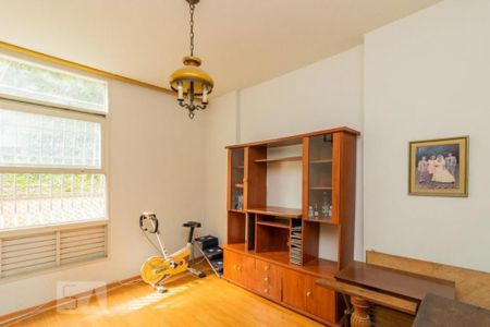 Apartamento à venda com 4 quartos, 170m² em Icaraí, Niterói