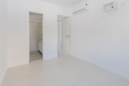 Quarto 2 de apartamento para alugar com 3 quartos, 110m² em Petrópolis, Porto Alegre