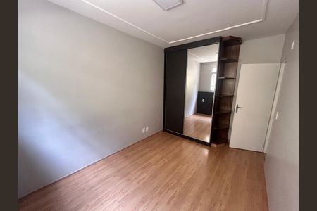 Apartamento à venda com 2 quartos, 45m² em Buritis, Belo Horizonte
