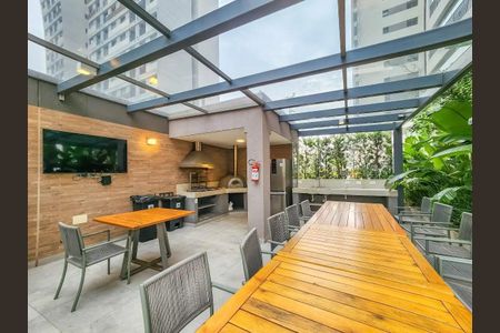 Apartamento à venda com 3 quartos, 152m² em Jardim Prudência, São Paulo