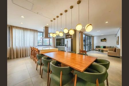 Apartamento à venda com 3 quartos, 152m² em Jardim Prudência, São Paulo