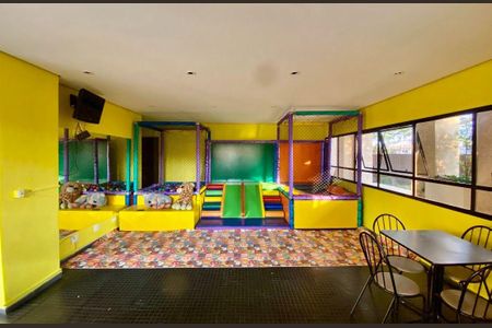 Apartamento à venda com 3 quartos, 274m² em Jardim das Paineiras, Campinas