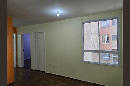 Sala de apartamento para alugar com 2 quartos, 48m² em Jardim Sao Domingos, Guarulhos