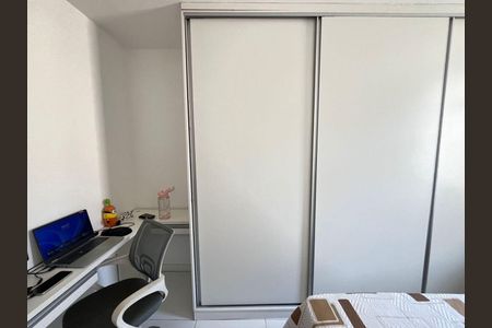 Apartamento à venda com 3 quartos, 70m² em Estoril, Belo Horizonte