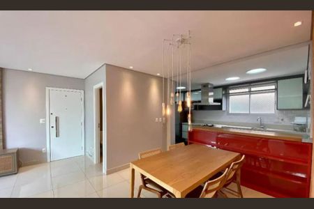 Apartamento à venda com 3 quartos, 108m² em Buritis, Belo Horizonte