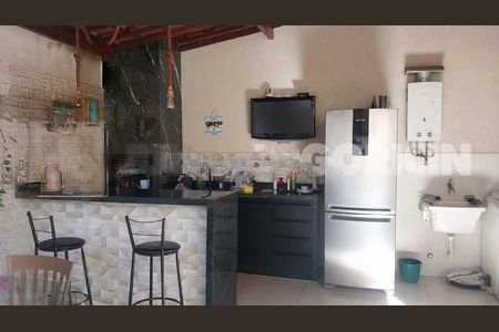 Casa de Condomínio à venda com 2 quartos, 74m² em Pechincha, Rio de Janeiro