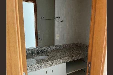 Apartamento à venda com 2 quartos, 130m² em Barra da Tijuca, Rio de Janeiro