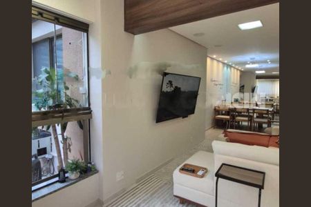 Apartamento à venda com 160m², 3 quartos e 1 vaga