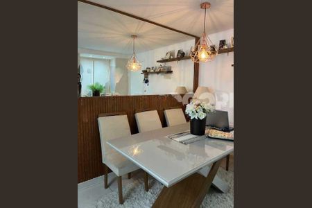 Apartamento à venda com 68m², 2 quartos e 1 vaga