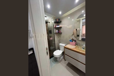 Apartamento à venda com 68m², 2 quartos e 1 vaga