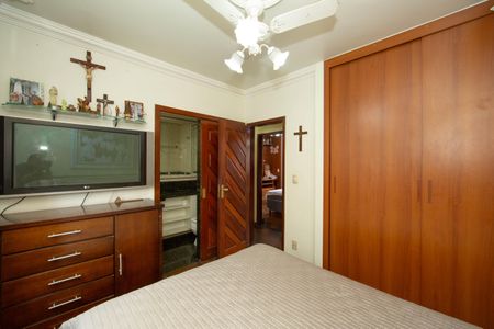 Apartamento à venda com 93m², 3 quartos e 1 vagaQUARTO2