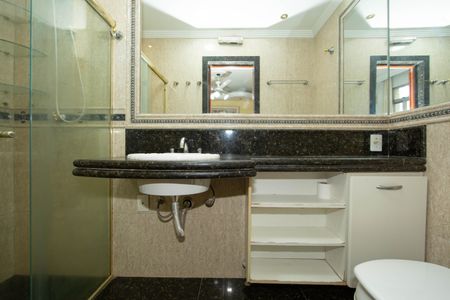 Apartamento à venda com 93m², 3 quartos e 1 vagaBANHEIRO2