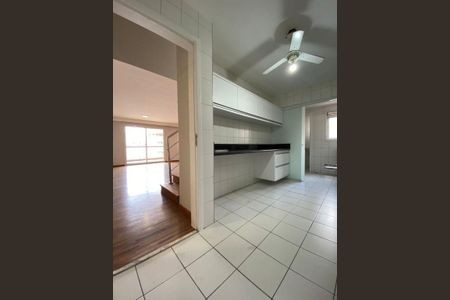 Apartamento à venda com 3 quartos, 233m² em Cidade São Francisco, São Paulo