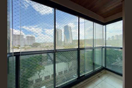 Apartamento à venda com 2 quartos, 82m² em Jardim Caravelas, São Paulo