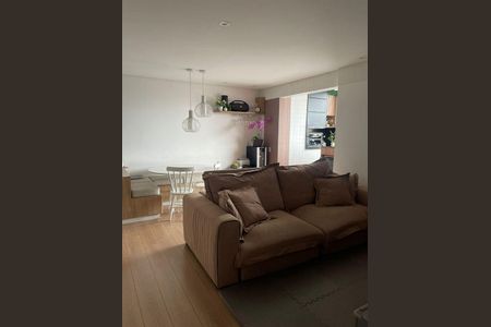 Apartamento à venda com 2 quartos, 79m² em Vila Paiva, São Paulo