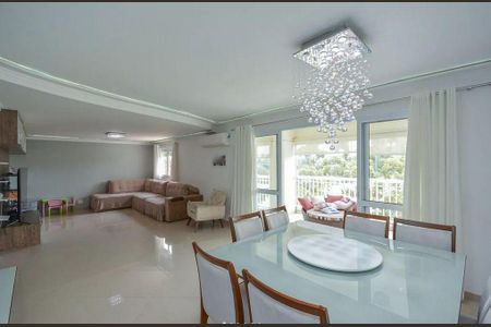 Apartamento à venda com 3 quartos, 181m² em Campo Grande, São Paulo