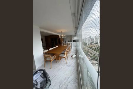 Apartamento à venda com 134m², 3 quartos e 2 vagasFoto 03