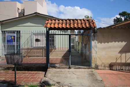 Casa à venda com 66m², 2 quartos e sem vagaGaragem