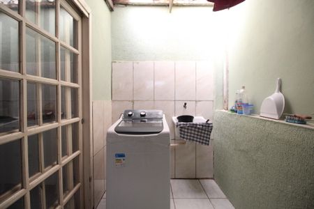 Casa à venda com 66m², 2 quartos e sem vagaÁrea de Serviço