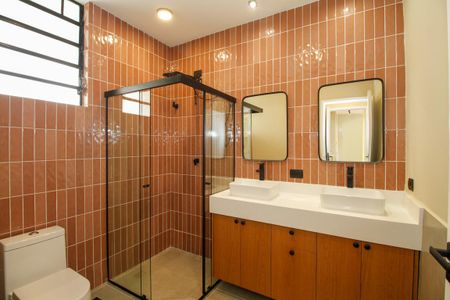 Apartamento à venda com 81m², 2 quartos e 1 vagaBanheiro da Suíte